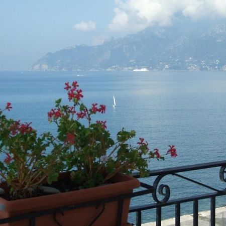B&B Fronte Del Mare Salerno Exteriér fotografie