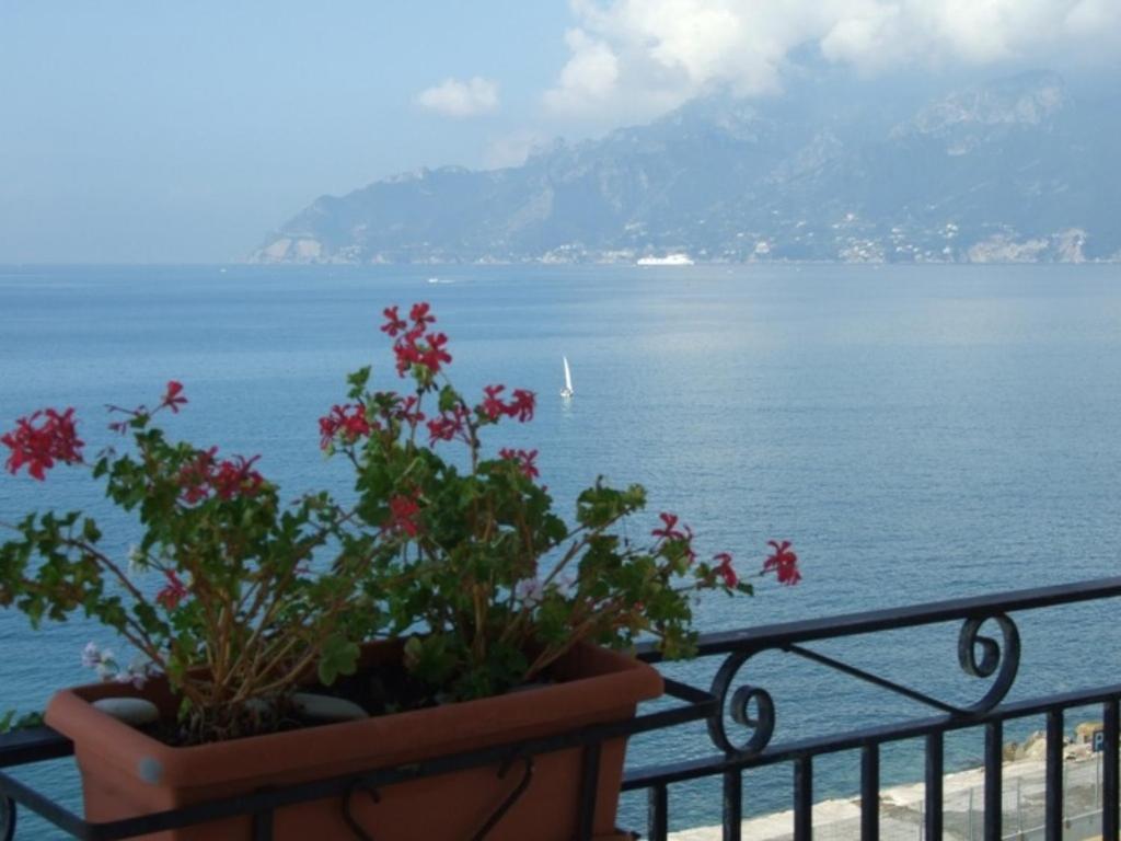 B&B Fronte Del Mare Salerno Exteriér fotografie