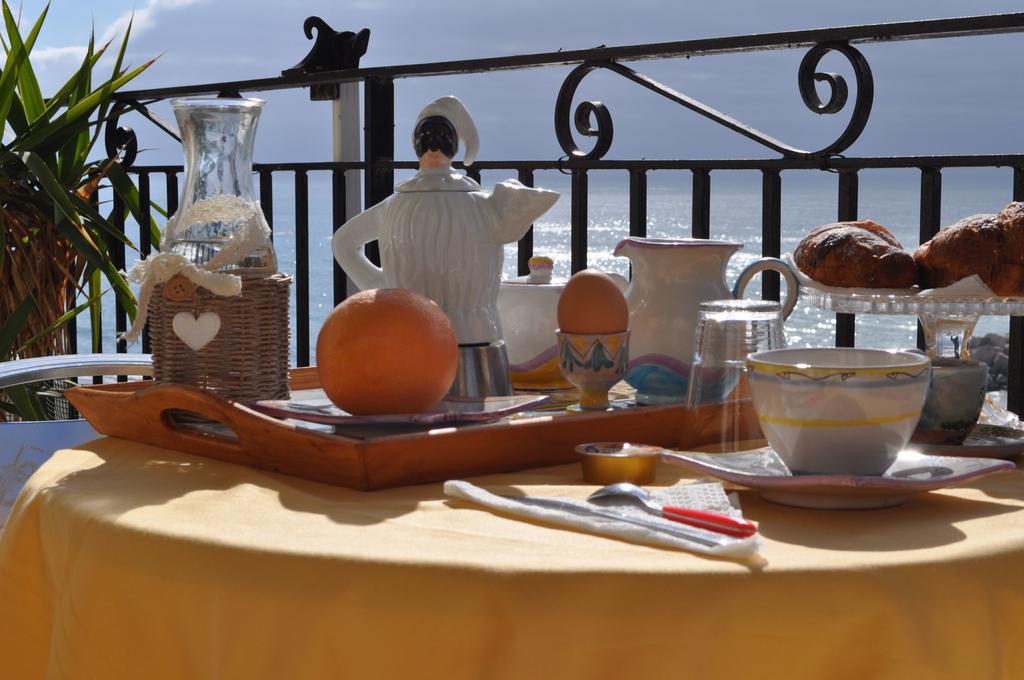 B&B Fronte Del Mare Salerno Exteriér fotografie