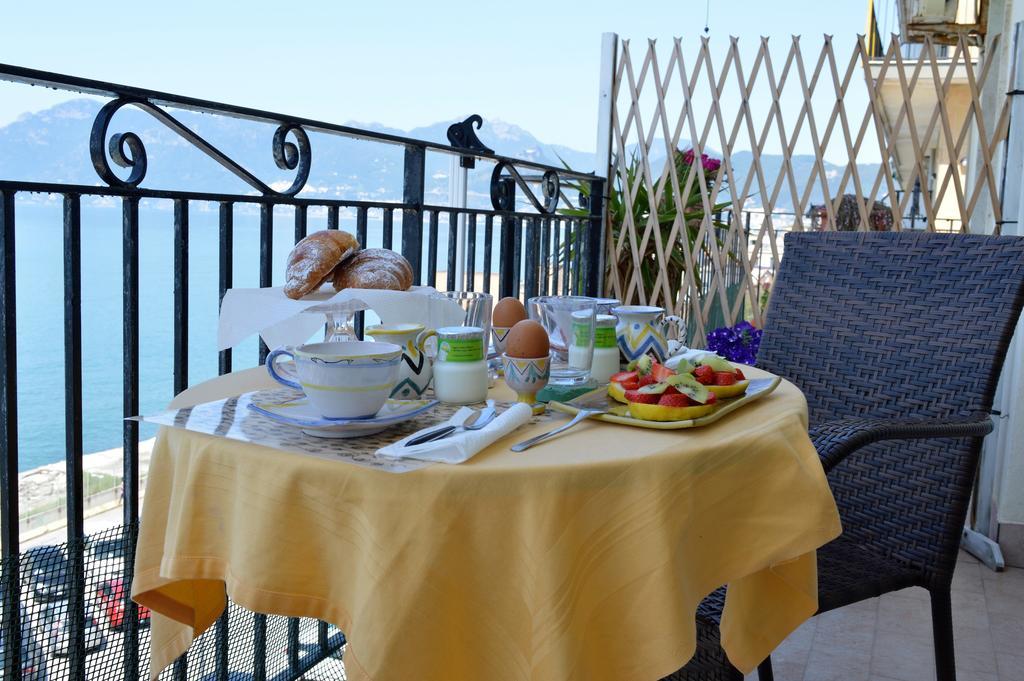 B&B Fronte Del Mare Salerno Exteriér fotografie